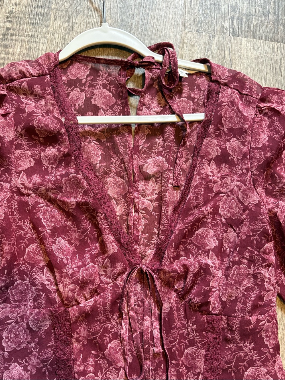 Dress - Picture 2 of 6